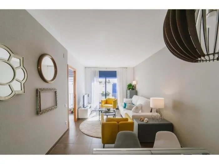 Sitges Spaces Deluxe Beach Apartment- 3 Bedroom, 2 Bathroom, Next To Beach, Sleeps 6 0*,  Spain