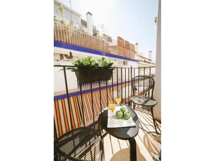 Sitges Spaces Deluxe Beach Apartment- 3 Bedroom, 2 Bathroom, Next To Beach, Sleeps 6 Apartment