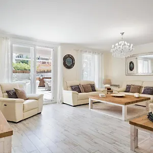Spaces: Mediterranean Beachfront With Spacious Terrace Sitges